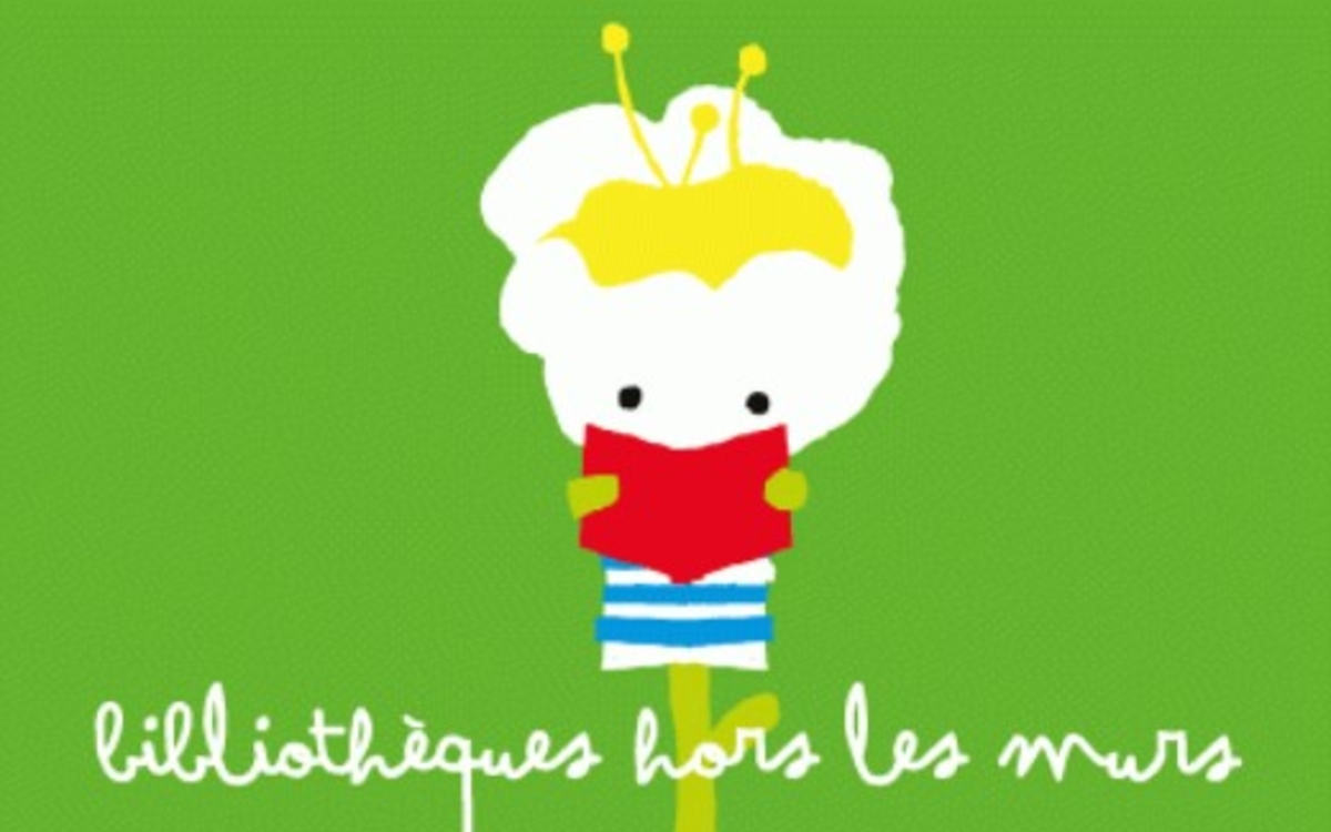 La bibliothèque Hergé prend l’air !