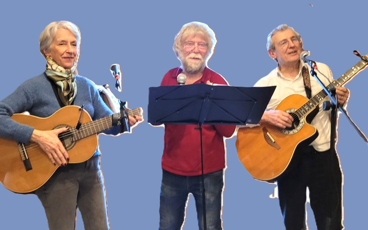 Musique folk et traditionnelle "Hélène et les garçons" au kiosque de la Canopée des Halles