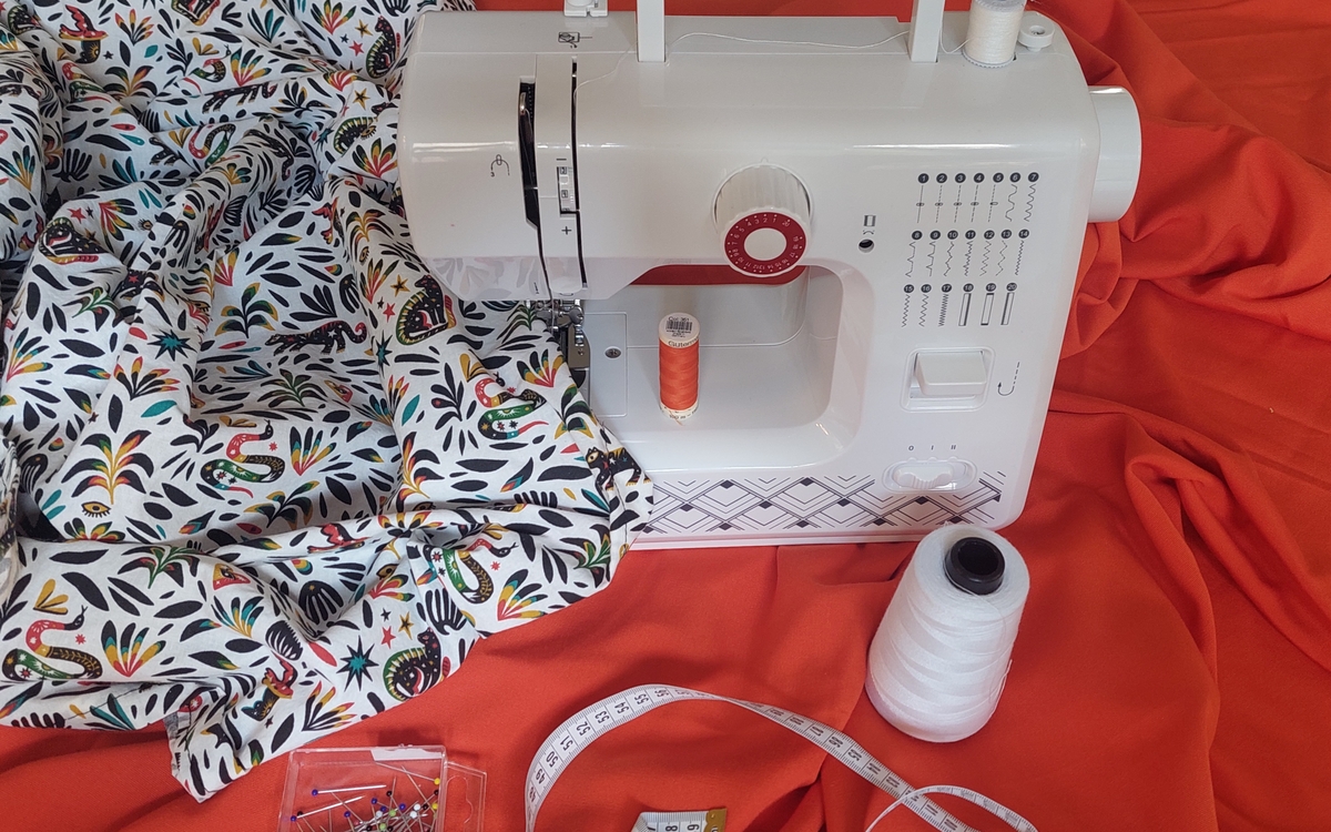 Couture en famille avec l'association YayeMaye