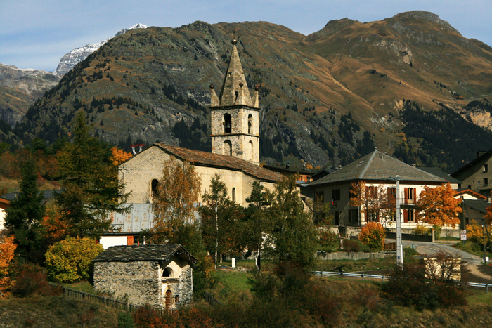 Visite libre de l'église St Etienne à Sollières Sardières