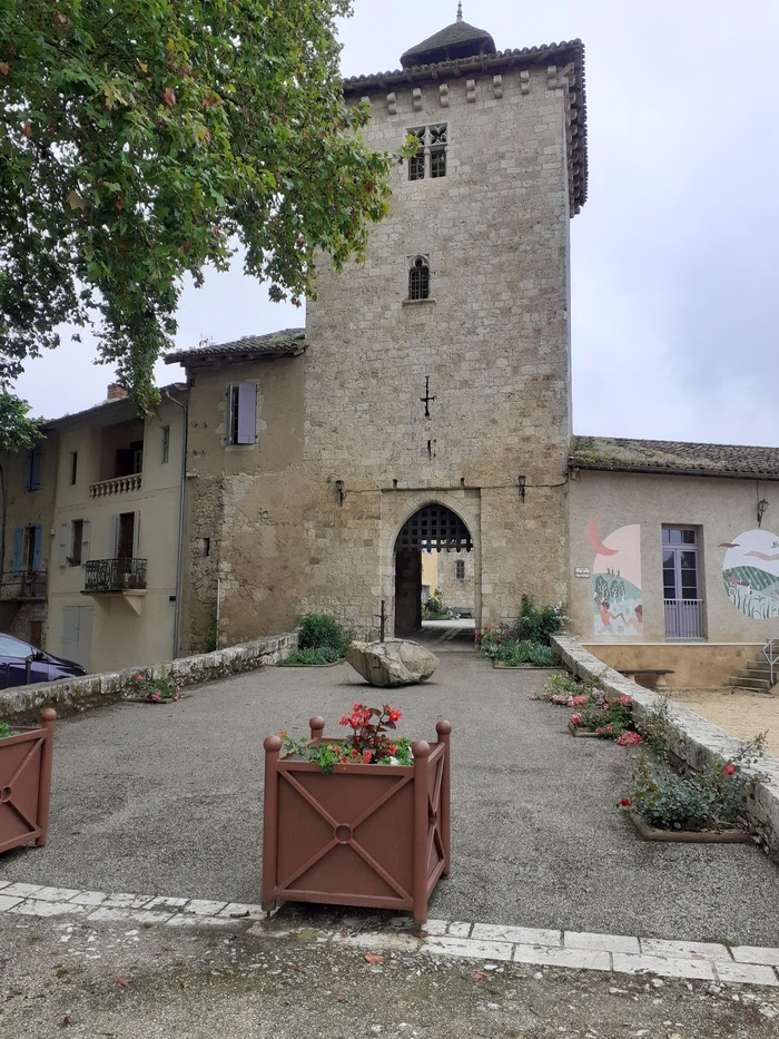 Sarrant, histoire d'un village français de l'empire romain à la réalité virtuelle