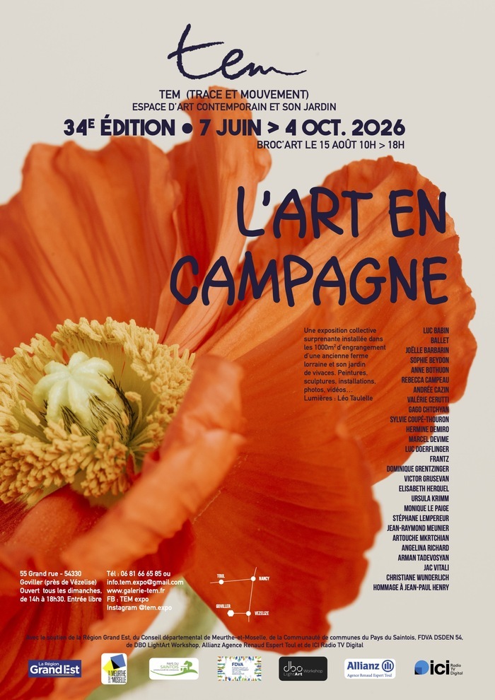 L'art en campagne : Visite d'une exposition collective d'art contemporain dans une ancienne ferme lorraine et son jardin