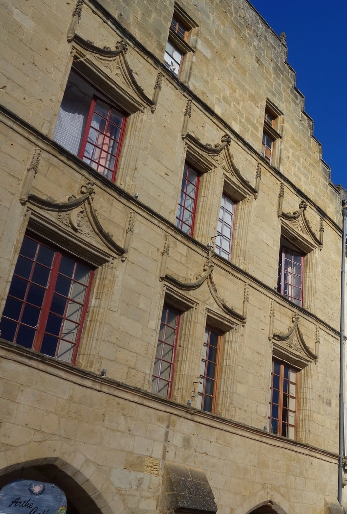 Visite : Bazas : 2 500 ans d’histoire au fil des rues