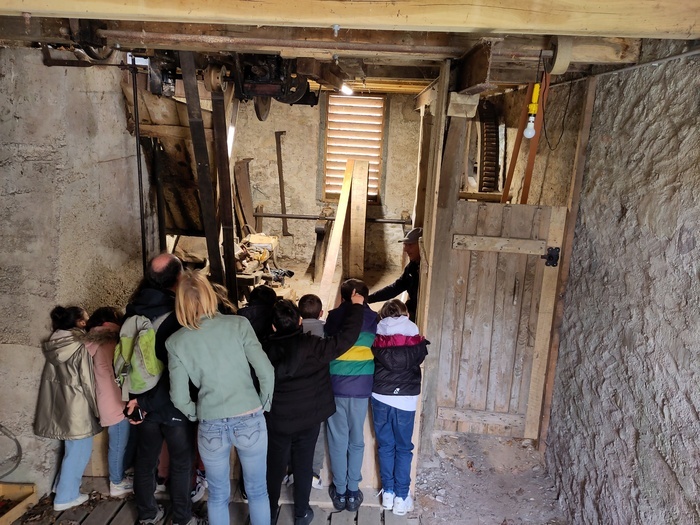Démonstration savoir faire rural autour du bois et atelier enfants