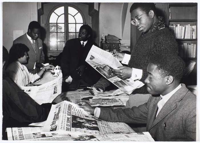 Photothèques (post)coloniales en héritage, mondes africains. Un état des lieux