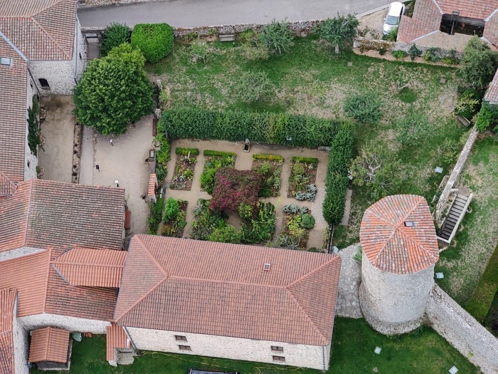 Visite libre du jardin de curé