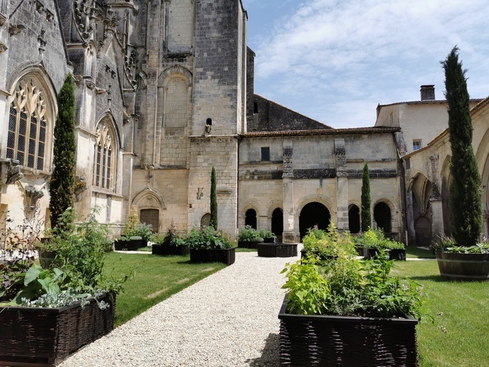 Le chantier médiéval