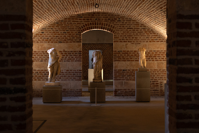 Visite guidée du département archéologie