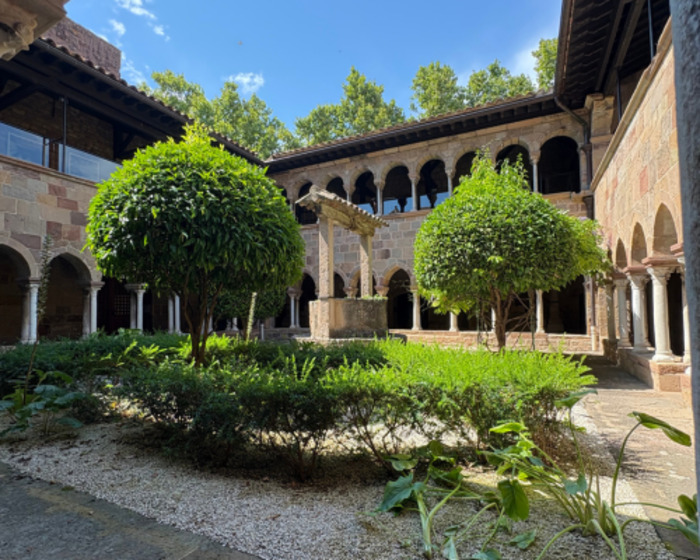 Visite libre gratuite au cloître de la cathédrale de Fréjus