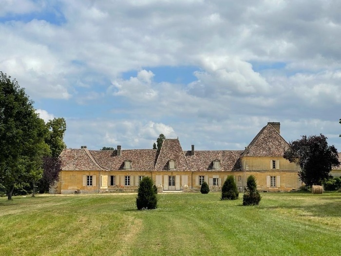 Tours et détours en forêt, de Lanquais à Chartreuse de Verdon