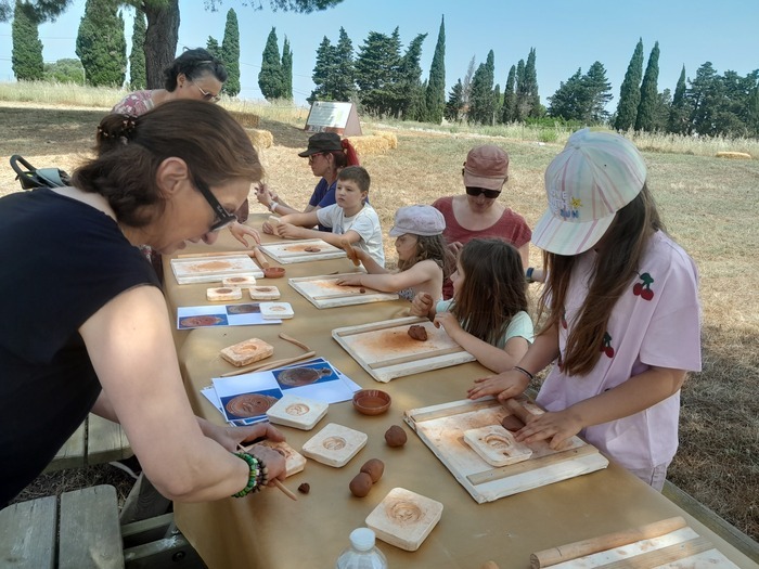 Atelier pour enfants : construit ton médaillon romain