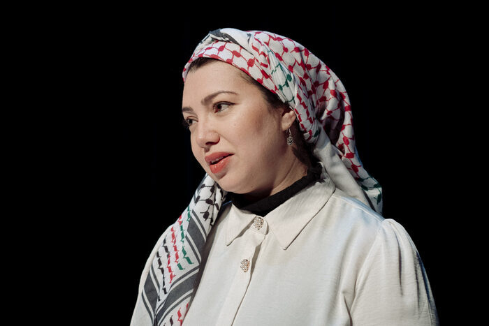 Poétesse en temps de guerre - Hend Jouda